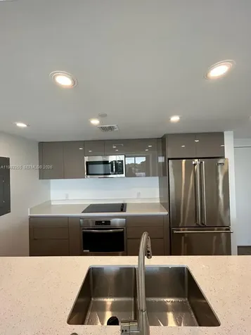 13800 Highland Drive North Miami Beach FL 33181