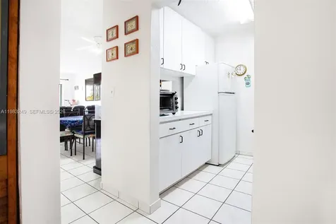 1530 SW 2nd Street Miami FL 33135