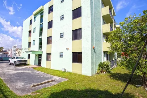 1530 SW 2nd Street Miami FL 33135