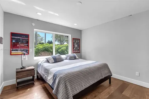 8967 SW 117th Street Miami FL 33176