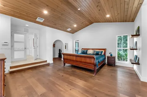 8967 SW 117th Street Miami FL 33176