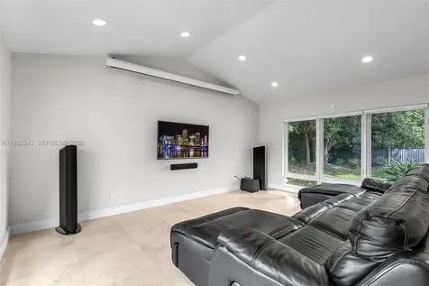 8967 SW 117th Street Miami FL 33176