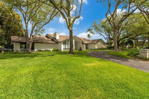 8967 SW 117th Street Miami FL 33176