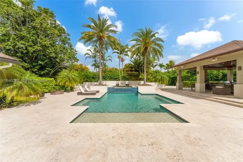8967 SW 117th Street Miami FL 33176
