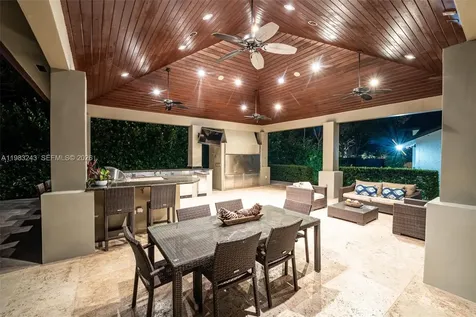 8967 SW 117th Street Miami FL 33176