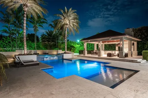 8967 SW 117th Street Miami FL 33176