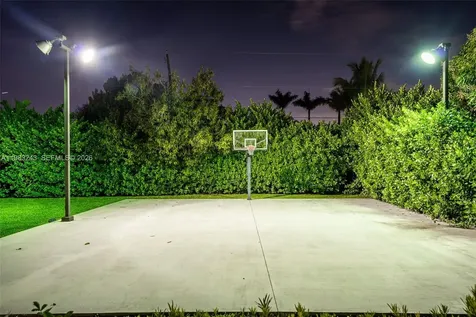 8967 SW 117th Street Miami FL 33176