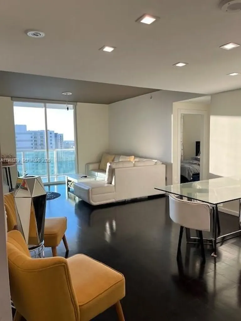 1250 S Miami Avenue Miami FL 33130
