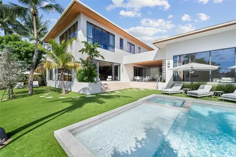 1200 NE 87th Street Miami FL 33138