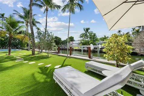 1200 NE 87th Street Miami FL 33138
