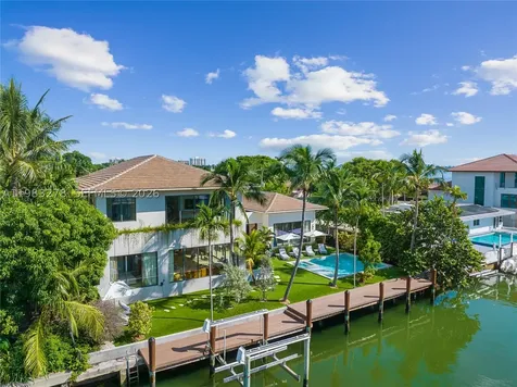 1200 NE 87th Street Miami FL 33138