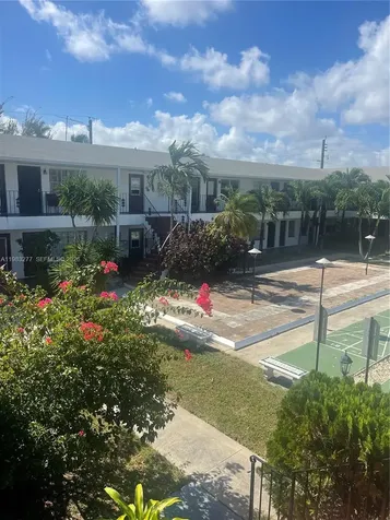 1050 Atlantic Shores Boulevard Hallandale Beach FL 33009