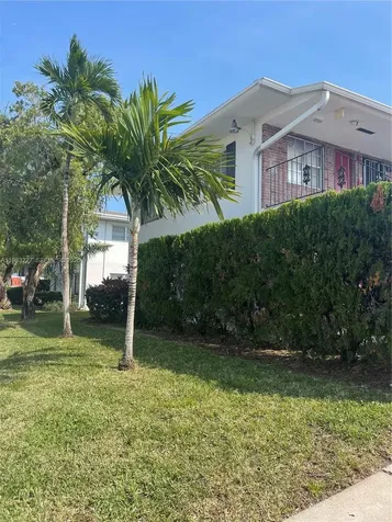 1050 Atlantic Shores Boulevard Hallandale Beach FL 33009
