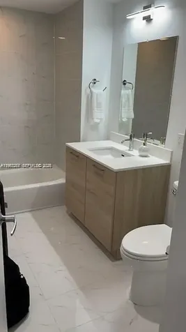 16385 Biscayne Boulevard North Miami Beach FL 33160