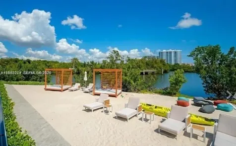 16385 Biscayne Boulevard North Miami Beach FL 33160