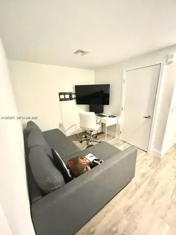 16385 Biscayne Boulevard North Miami Beach FL 33160