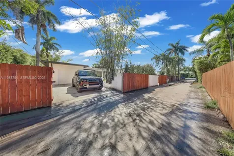 10610 NE 11th Avenue Miami Shores FL 33138