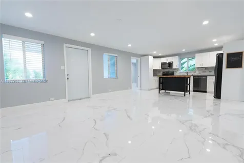 11 Judy Place Key Largo FL 33037