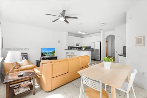 5527 NW 113th Avenue Doral FL 33178