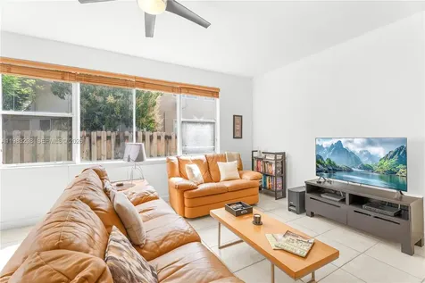 5527 NW 113th Avenue Doral FL 33178