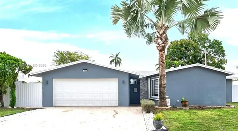 2150 SW 37th Avenue Fort Lauderdale FL 33312