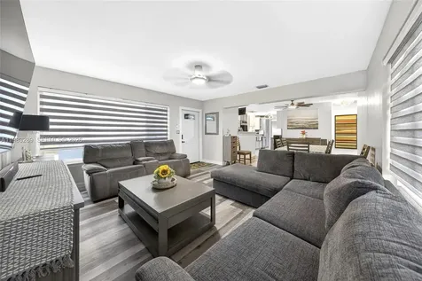 2150 SW 37th Avenue Fort Lauderdale FL 33312
