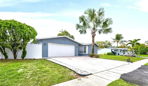 2150 SW 37th Avenue Fort Lauderdale FL 33312
