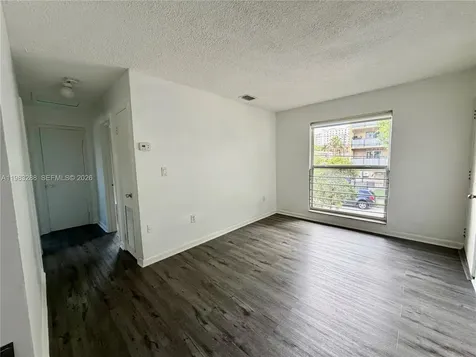 1305 NW 4th Street Miami FL 33125