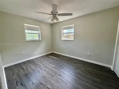 1305 NW 4th Street Miami FL 33125