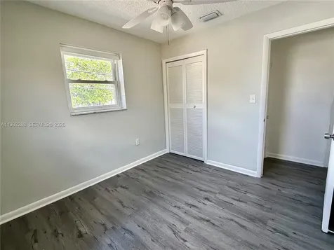 1305 NW 4th Street Miami FL 33125