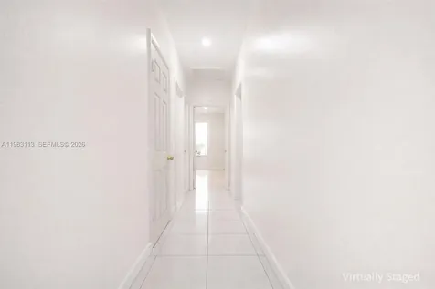 550 NE 173rd Street North Miami Beach FL 33162