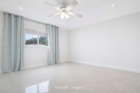 550 NE 173rd Street North Miami Beach FL 33162