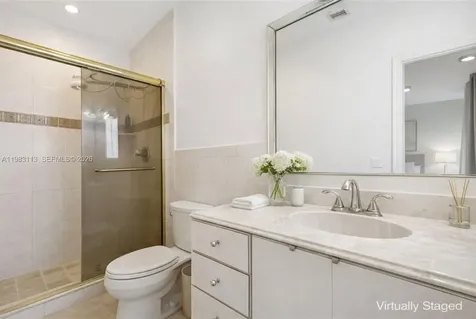550 NE 173rd Street North Miami Beach FL 33162