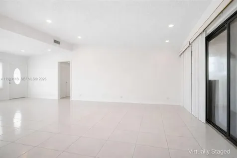 550 NE 173rd Street North Miami Beach FL 33162