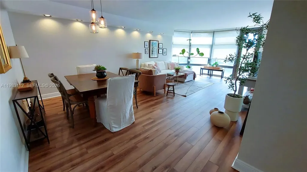 3375 N Country Club Drive Aventura FL 33180