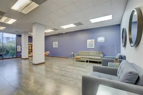 3375 N Country Club Drive Aventura FL 33180