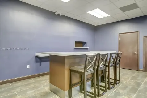 3375 N Country Club Drive Aventura FL 33180