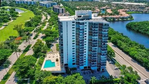 3375 N Country Club Drive Aventura FL 33180