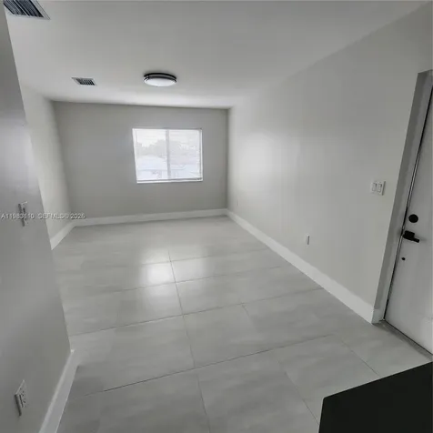 1171 NW 66th Street Miami FL 33150