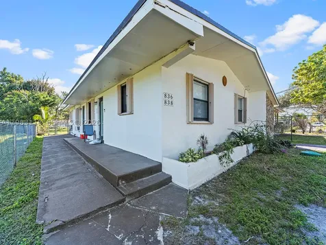 836 NW 98th Street Miami FL 33150
