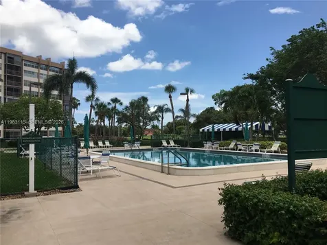 1100 Saint Charles Place Pembroke Pines FL 33026
