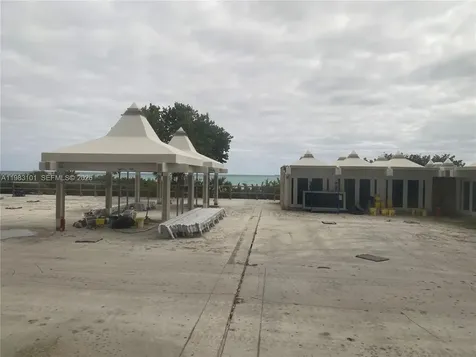 5555 Collins Avenue Miami Beach FL 33140