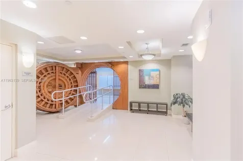 111 E Flagler Street Miami FL 33131