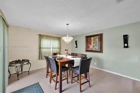6767 Duval Avenue West Palm Beach FL 33411