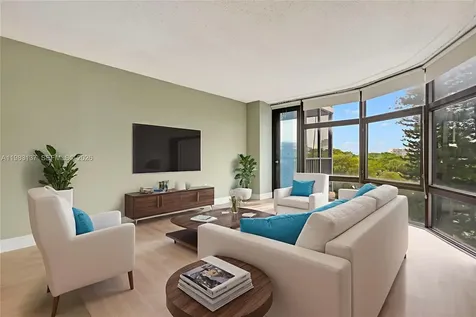 20100 W Country Club Drive Aventura FL 33180