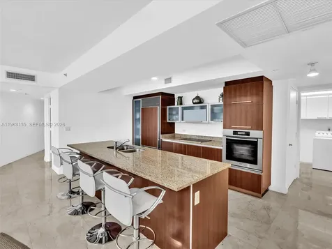 17201 Collins Avenue Sunny Isles Beach FL 33160