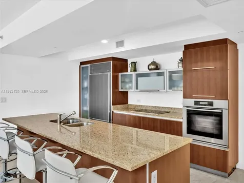 17201 Collins Avenue Sunny Isles Beach FL 33160