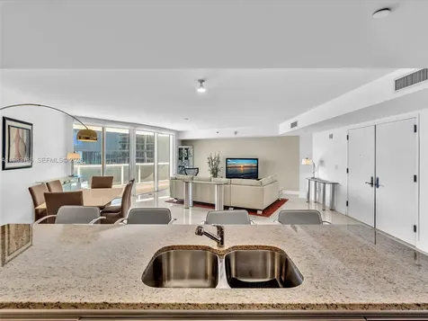 17201 Collins Avenue Sunny Isles Beach FL 33160