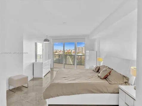 17201 Collins Avenue Sunny Isles Beach FL 33160