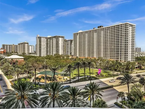 17201 Collins Avenue Sunny Isles Beach FL 33160